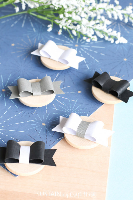 DIY Paper Bow Magnets