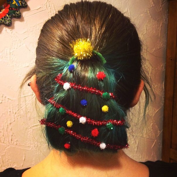 40 Most Creative Christmas Hairstyles Ever