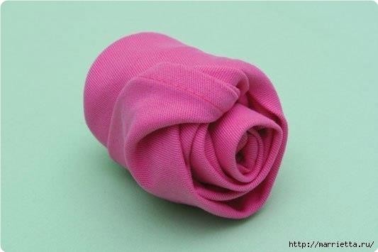 How to DIY Rosette Napkin Fold