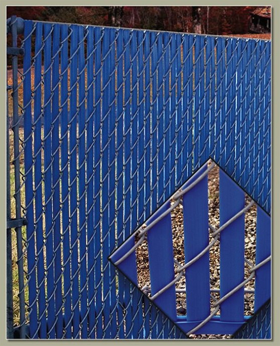 Fence weaving, Fence art, Chain link fence