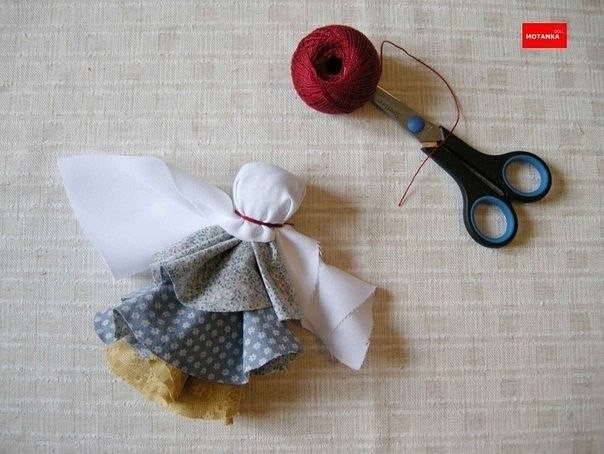 How to make a folk doll