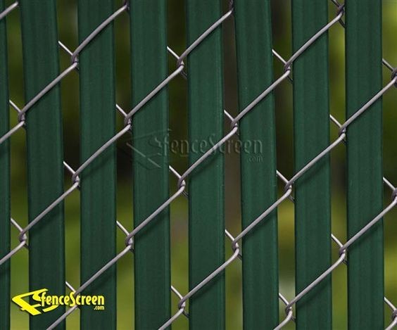 Fence weaving, Fence art, Chain link fence