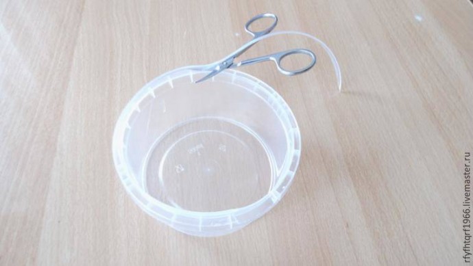 Transform a plastic jar to basket Transform a plastic jar to basket