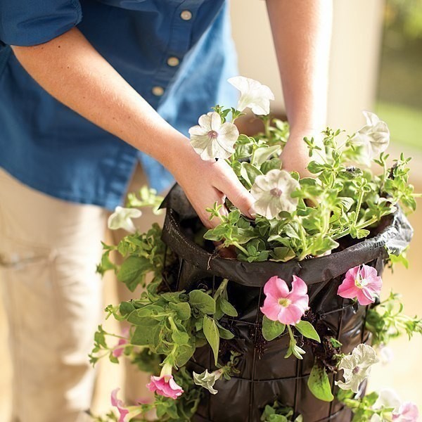 HOW TO MAKE FLOWER TOWER GARDEN