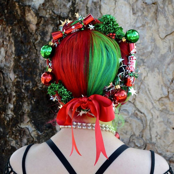 40 Most Creative Christmas Hairstyles Ever