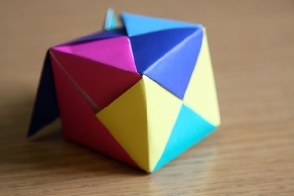 How to Make an Origami Cube Using 6 Pieces of Paper