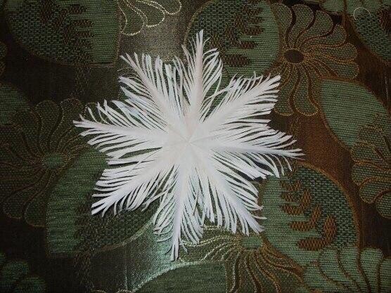 DIY Simple Paper Feather Snowflake Tutorial