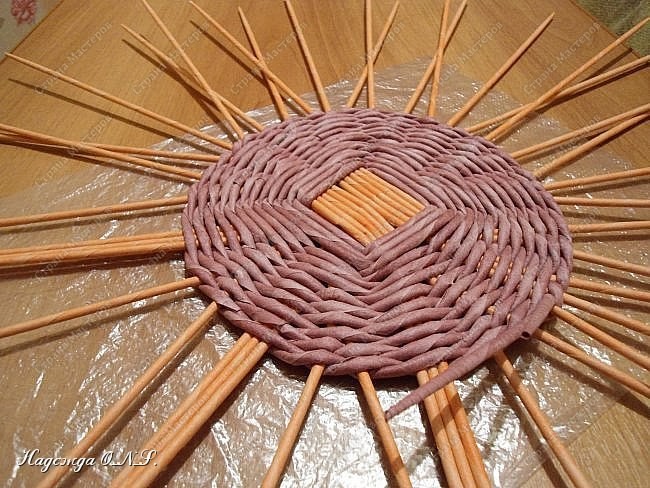 Recycled Newspaper Tubes Tray