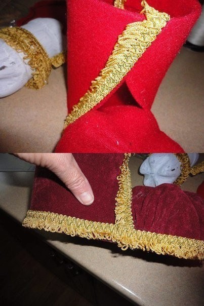 How to DIY Festive Santa Boots Out of Plastic Bottle