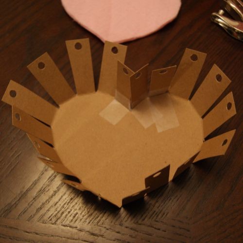 Heart-Shaped Basket Weaving Tutorial Heart-Shaped Basket Weaving Tutorial