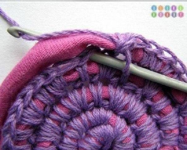 Wonderful DIY Crochet Rug From Old T-shirt