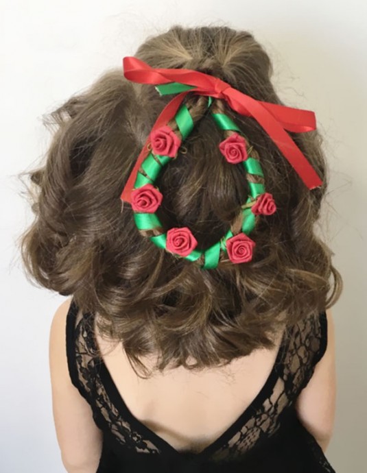 40 Most Creative Christmas Hairstyles Ever