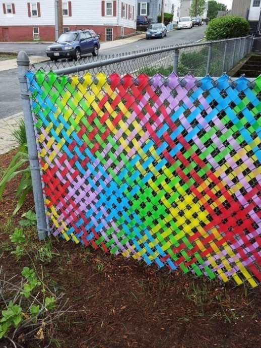 Fence weaving, Fence art, Chain link fence Fence weaving, Fence art, Chain link fence