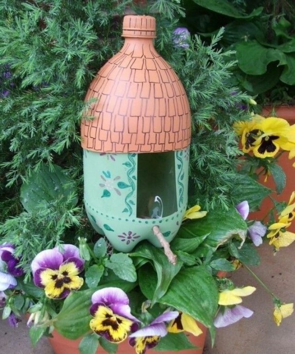 DIY Pop Bottle Birdhouses