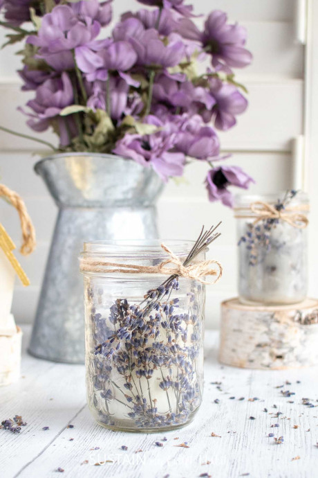 Mason Jar Candles With Lavender