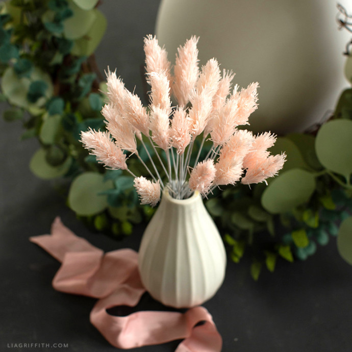DIY Crepe Paper Bunny Tails