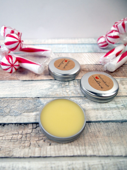 Homemade Chocolate Mint Lip Balm – Natural DIY Lip Care