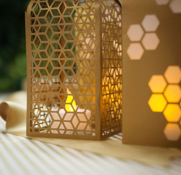 Light up the Event With Paper Lanterns